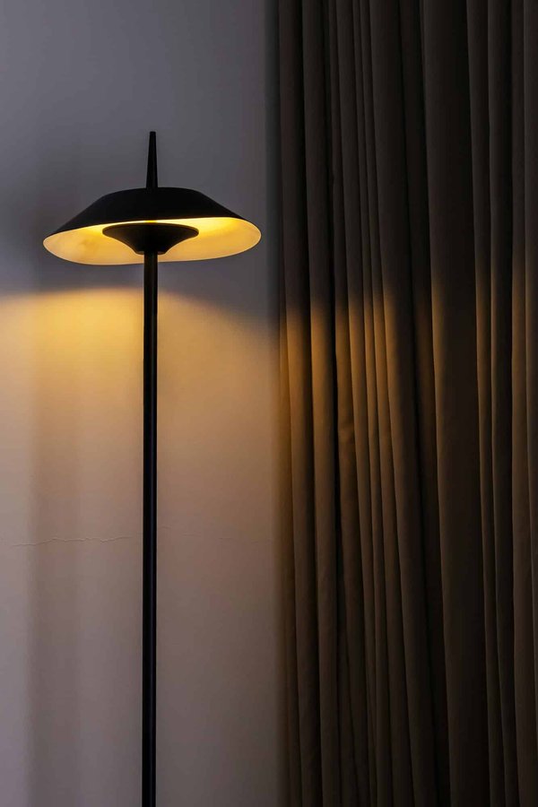 Les avantages incontournables des lampes sur pied sans fil